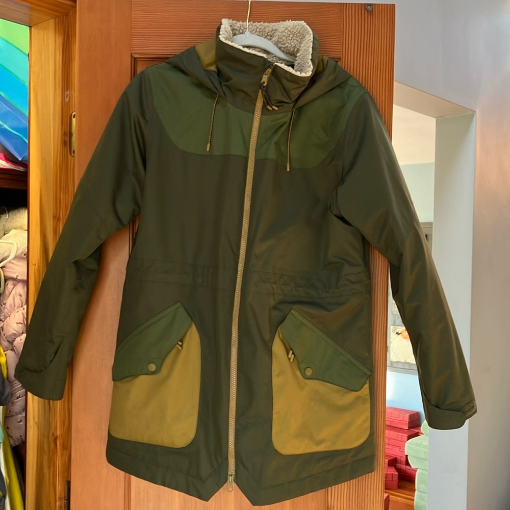 COPY - Beautiful Burton Snowboarding Jacket